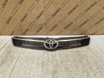Решетка радиатора Toyota Camry V55