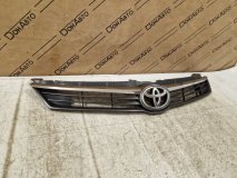Решетка радиатора Toyota Camry V55