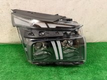 Фара правая Hyundai Santa Fe 4 TM