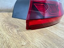 Фонарь правый задний Hongqi HS5