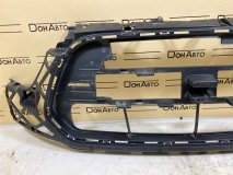 Кронштейн решетки радиатора Ford Transit 8