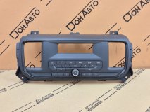 Рамка магнитолы Peugeot Expert 3