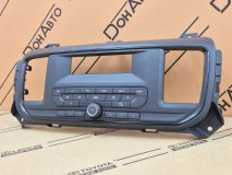 Рамка магнитолы Opel Vivaro K0