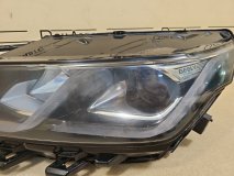 Фара на запчасти левая Geely Coolray SX11