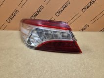 Фонарь левый Toyota Camry V70