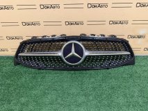 Решетка радиатора Mercedes-Benz CLA 118
