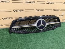 Решетка радиатора Mercedes-Benz CLA 118
