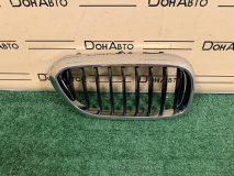 Решетка радиатора правая BMW 5er G30
