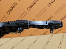 Кронштейн бампера правый передний Lexus LX 3