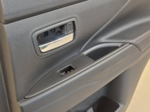 Обшивка двери правая задняя Mitsubishi Outlander 3 GF
