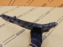 Кронштейн бампера правый передний Toyota Land Cruiser Prado 150