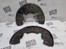 Пыльник тормозного диска передний Audi Q7 7L 2013 CRCA