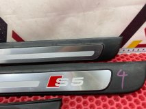 Накладка на порог Audi S5 8T 2013 CGWC
