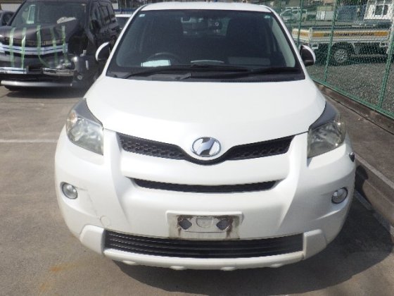 TOYOTA IST 2010/07