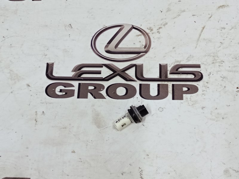 Датчик уровня жидкости омывателя Toyota Land Cruiser Prado GDJ150 1GDFTV 2020 (б/у)