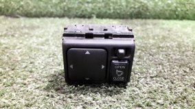 Кнопка управления зеркалами NISSAN X-Trail NT30 2003 QR20DE