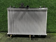 Радиатор ДВС передний NISSAN Wingroad Y12 HR15