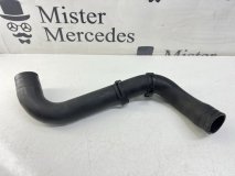Патрубок системы охлаждения Mercedes-Benz A-Class A250 W176 W 176 2013 M270.920