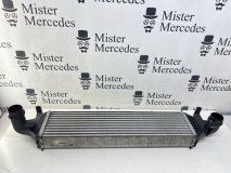 Радиатор интеркулера Mercedes-Benz CLA 250 4-MATIC C117 C 117 2015 M270.920