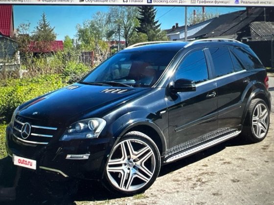Mercedes-Benz ML-Class 2011