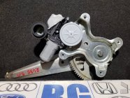 Стеклоподъемник правый задний Lexus CT200H ZWA10 2012 1.8 2ZR-FXE