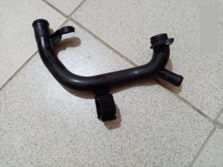 Запчасть патрубок системы охлаждения VW Tiguan 2006-2017 5N 06J121065F контрактная Патрубок системы охлаждения VW Tiguan 2006-2017 5N 06J121065F контрактная