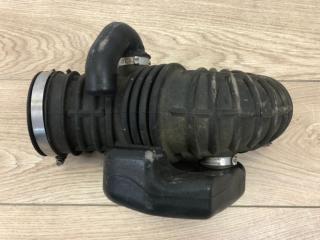 Патрубок воздушного фильтра Explorer 2005 - 2011 U251 Патрубок воздушного фильтра Explorer 2005 - 2011 U251