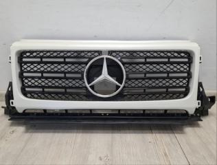 Запчасть решетка радиатора со значком Mercedes G-Class 2018-