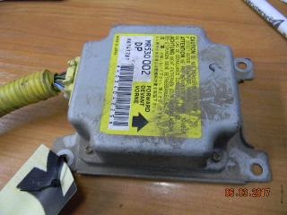 Блок управления AIR BAG Mitsubishi Pajero/Montero Sport 2005 K9 MR530002 Б/У