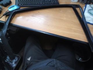 Уплотнитель стекла (внутренний) левый задний Ford Mondeo 4 2008 AOBA