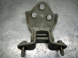 Петля двери передняя левая Mitsubishi Carisma 2003 4G92 MB927775 Б/У