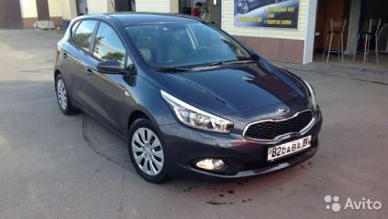 Запчасть бампер передний KIA Ceed 2012