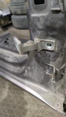 Запчасть петля двери передняя правая Skoda Superb 2 2008 2009 2010 2011 2012 2013