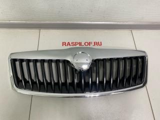 Решетка радиатора SKODA Octavia 1Z5 новая