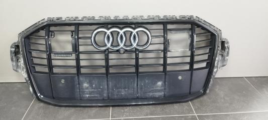 Решетка радиатора Audi Q7 БУ