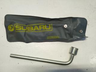 Ключ баллонный Subaru Forester