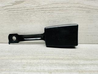 Ответная часть ремня безопасности правая передняя Volkswagen Polo 6 2020-2022 1.4 CZCA