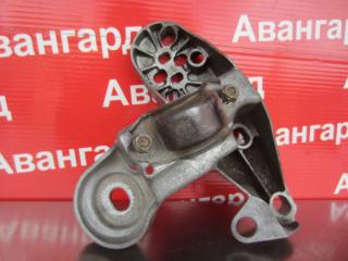 Кронштейн двигателя левый Audi A4 1999 B5 ADP 8D0199351H Б/У