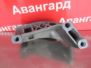 Кронштейн правый Nissan Qashqai 2013 J10 HR16 F6041000 Б/У