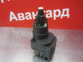 Концевик педали тормоза Polo Mk4 2006 9N3 BUD