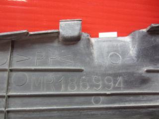 Кожух замка капота Mitsubishi Diamante F31A 6G73