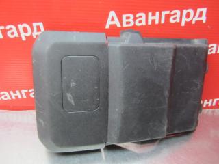 Запчасть крышка акб Ford Focus 2007