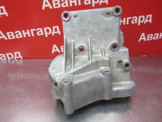 Кронштейн Mercedes-Benz E-Class 1991 W124 M102 1022360830 Б/У