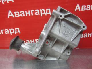 Кронштейн Audi A4 1998