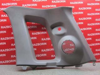 Запчасть накладка салона задняя правая Suzuki Ignis 2002