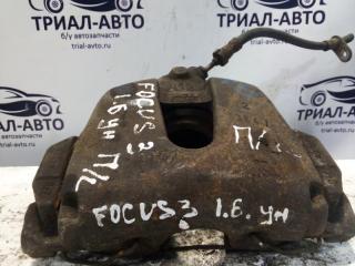 Запчасть суппорт передний левый Ford Focus 2010-2018 3 Хэтчбек 16L Duratec Ti-VCT (123PS) 1682876 контрактная Суппорт передний левый Ford Focus 2010-2018 3 Хэтчбек 16L Duratec Ti-VCT (123PS) 1682876 контрактная