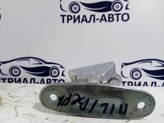 Петля двери передняя левая Mercedes C-Class W204 OM271950 2.0 Kompressor