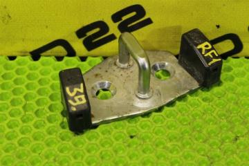 Петля замка багажника Honda Stepwgn RF1 B20B контрактная
