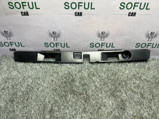 Накладка крышки багажника Lexus IS300 2022