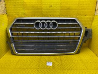 Решетка радиатора Audi Q7 БУ